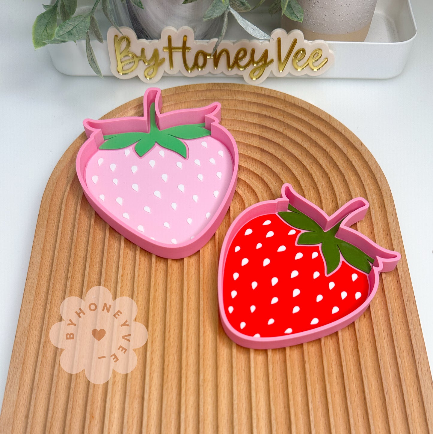 Strawberry tray