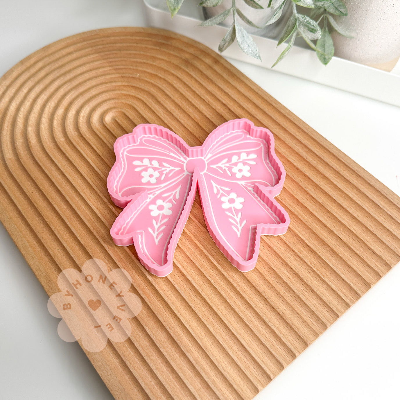 Floral Bow Tray