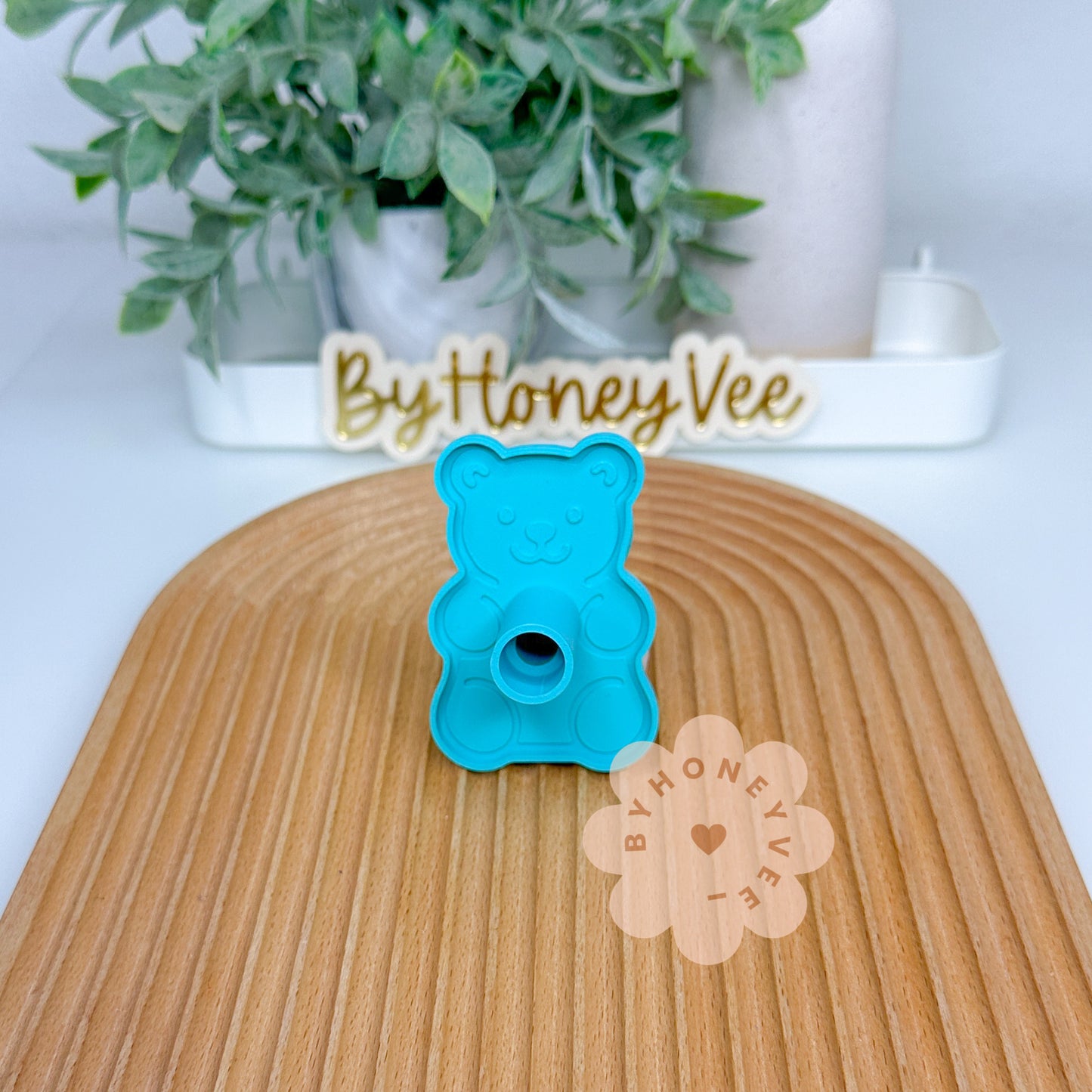 Gummy Bear Pen Stand