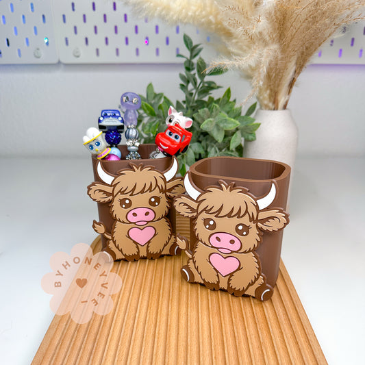 Baby Highland Cow Pen Organizer