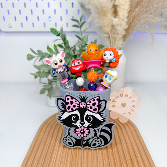 Raccoon Pen Organizer