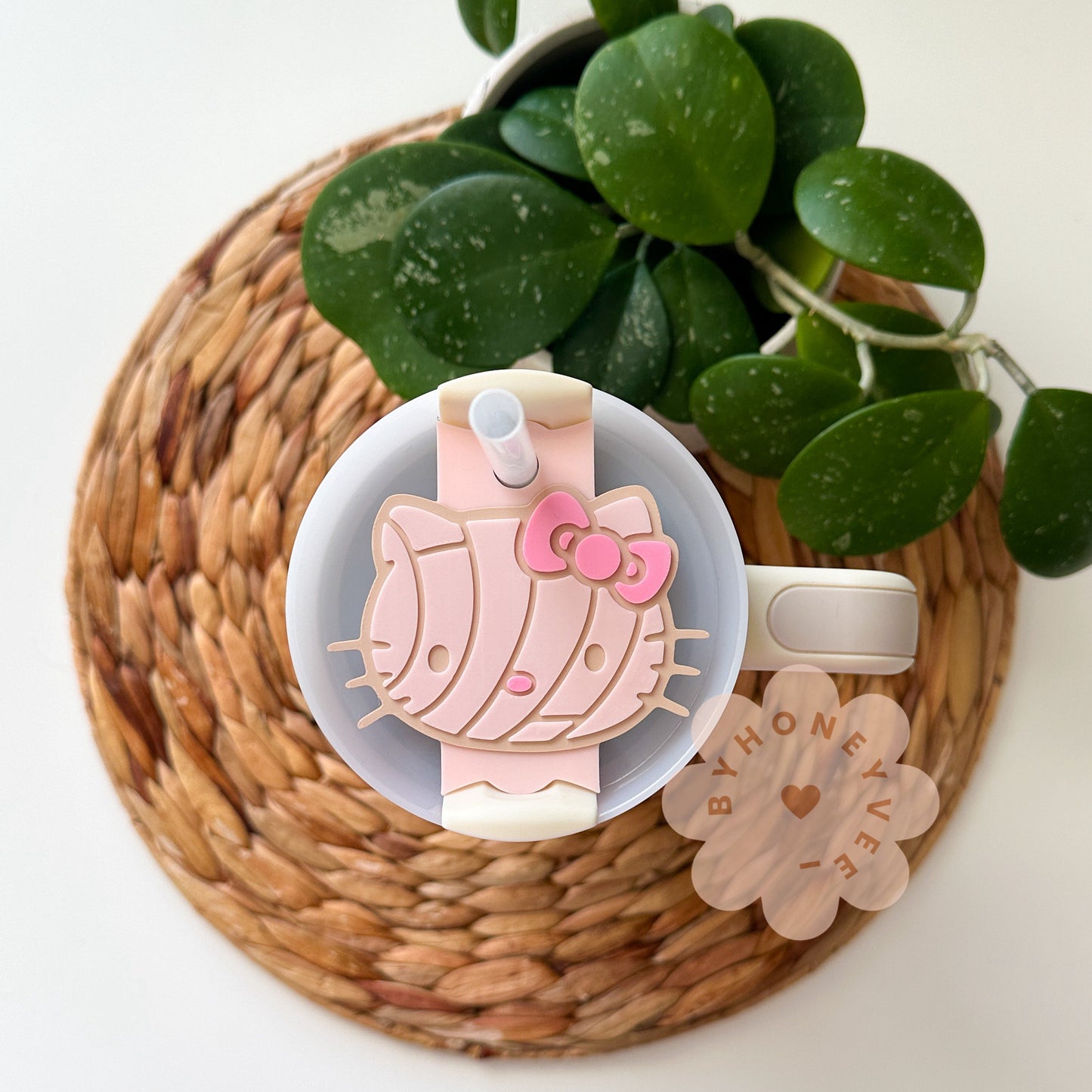 Kitty Conchita Stanley Topper