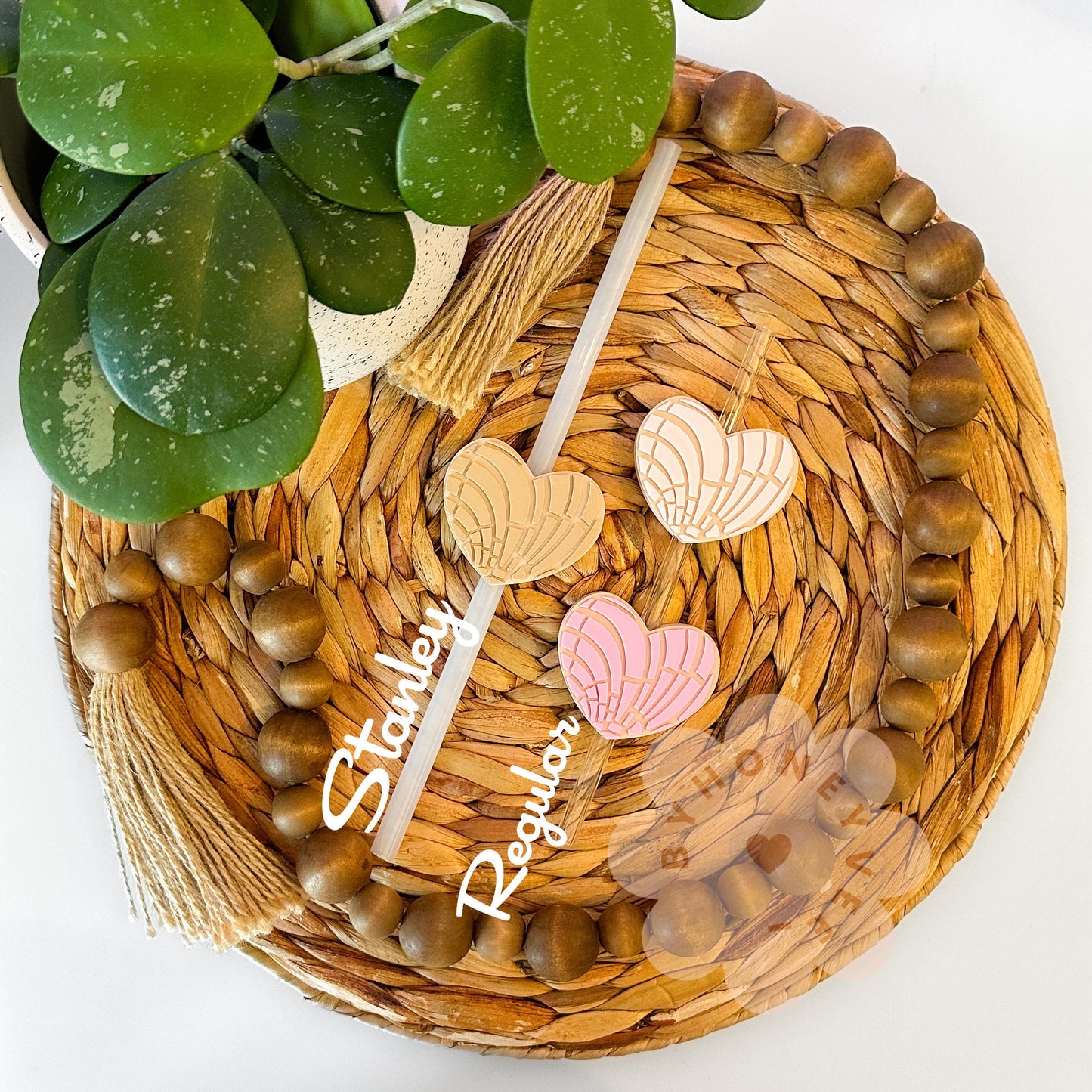 Concha Heart Straw toppers