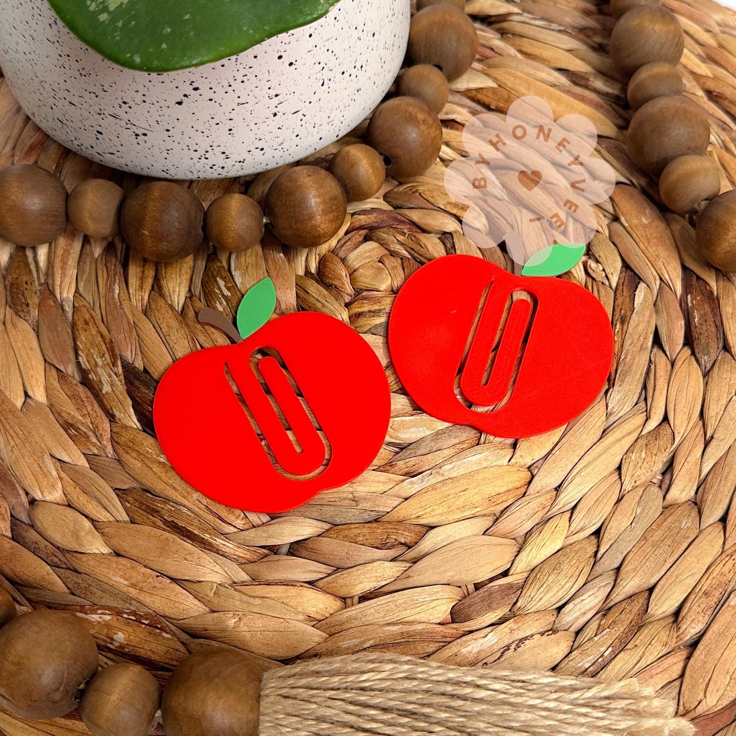 Jumbo Apple Paper Clip